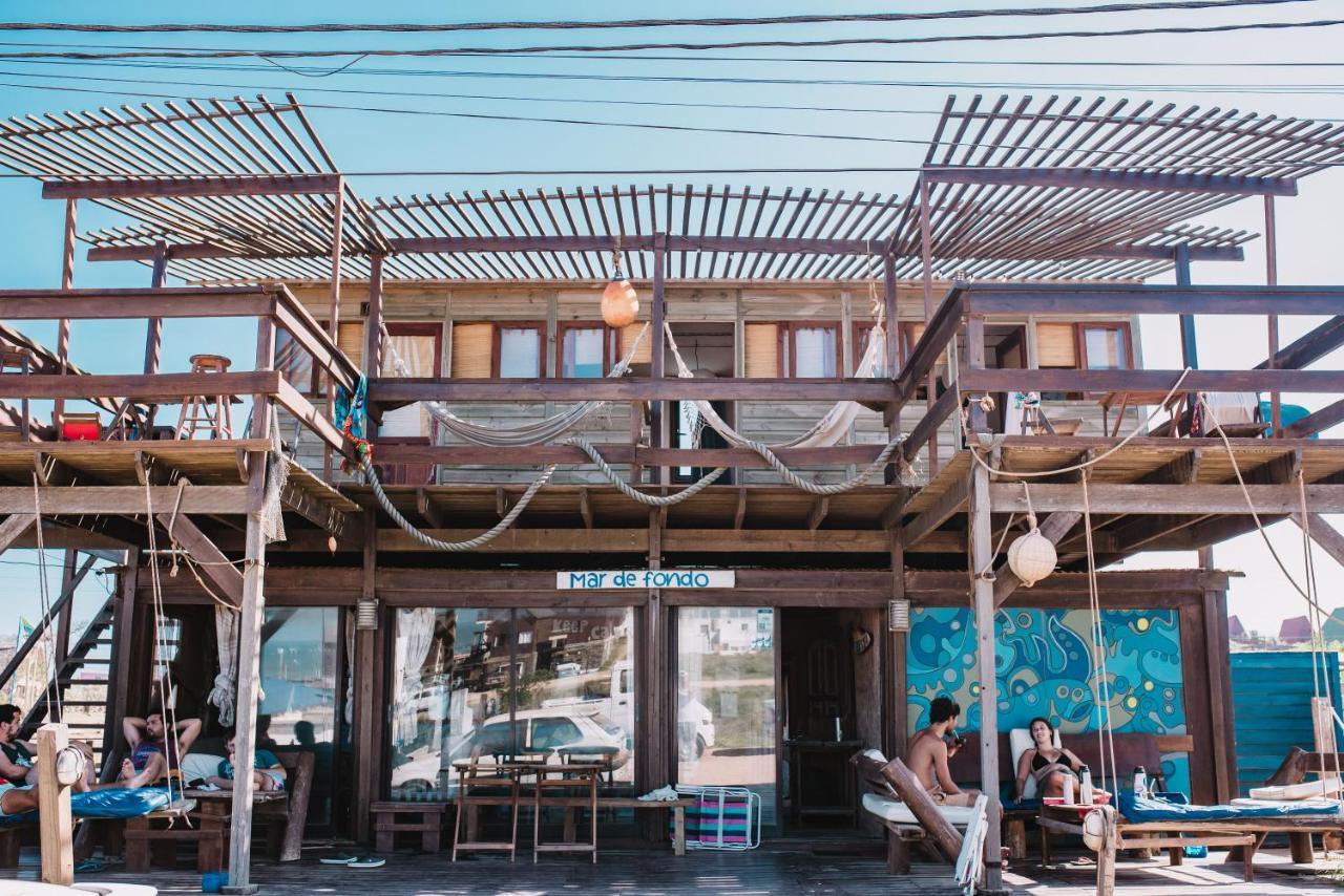 Mar De Fondo Hostel Punta Del Diablo Exterior photo