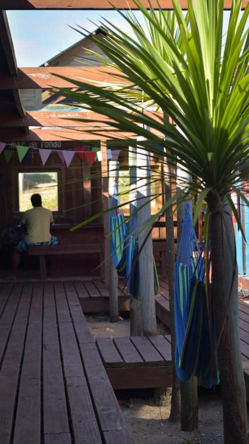 Mar De Fondo Hostel Punta Del Diablo Exterior photo